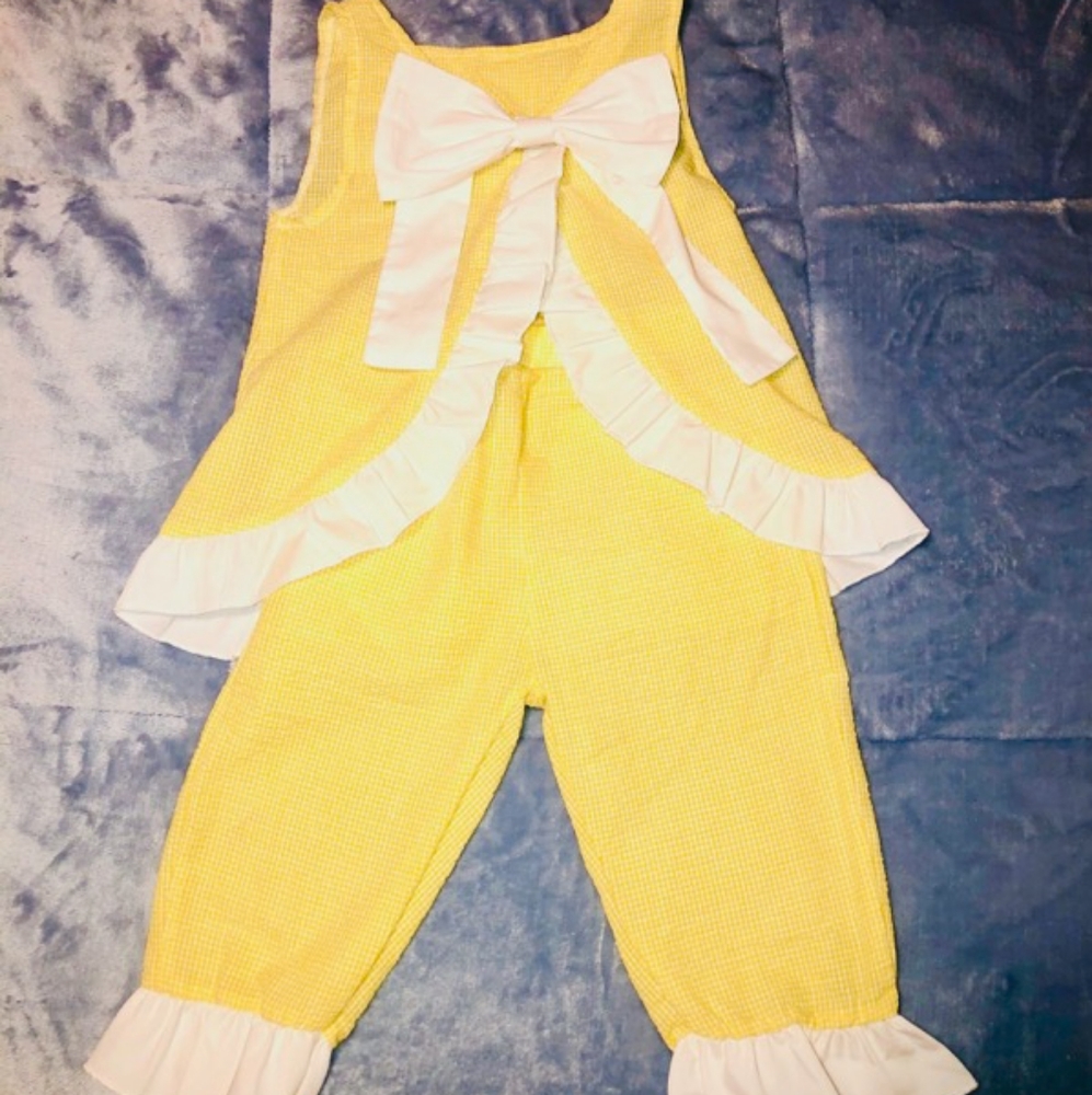 Little Girls yellow 2 piece set